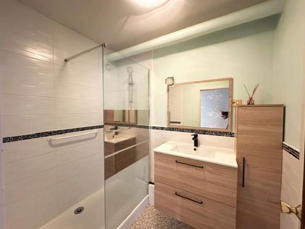 🌇 RARE À ANGOULÊME – Appartement 3 chambres au dernier étage ! ✨