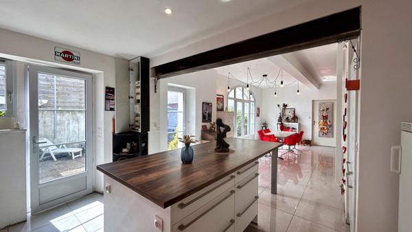 Maison de ville aux volumes remarquables, 3 chambres