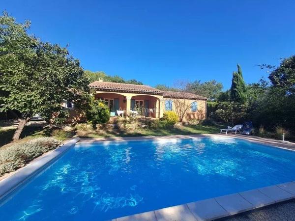 Vente                                                      Villa
                        
                     4 pièces                      99 m2                     à Salernes