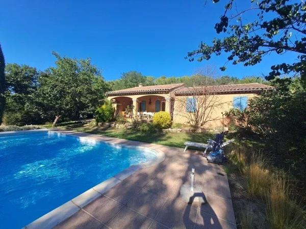 Vente                                                      Villa
                        
                     4 pièces                      99 m2                     à Salernes