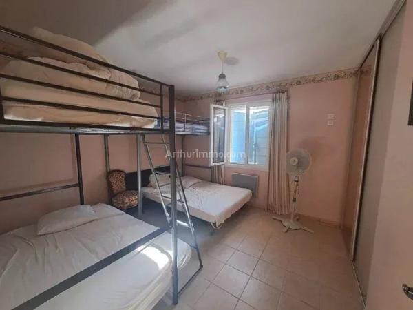 Vente                                                      Villa
                        
                     4 pièces                      99 m2                     à Salernes