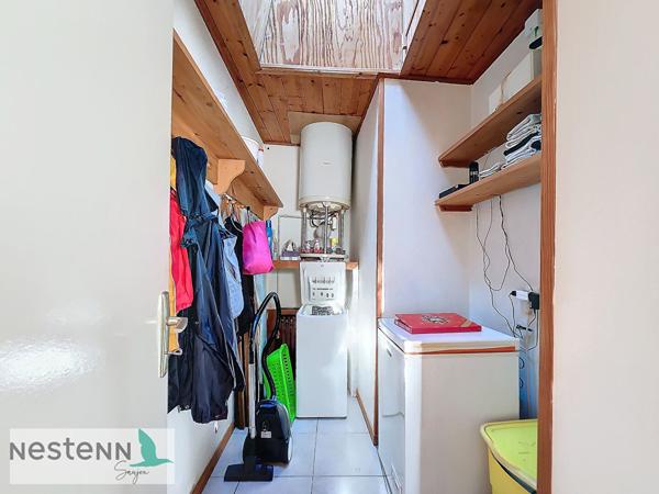 A vendre maison, 87 m², dans un hameau calme du GUA avec ses 2 chambres, sur un terrain de 337m², A 15 minutes des plages de Royan.