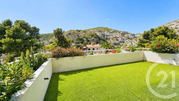 Appartement T3 à vendre  3 pièces - 80 m 2   CARRY LE ROUET  - 13