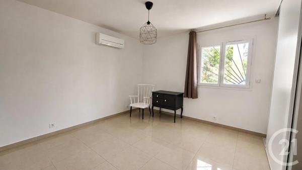 Appartement T3 à vendre  3 pièces - 80 m 2   CARRY LE ROUET  - 13