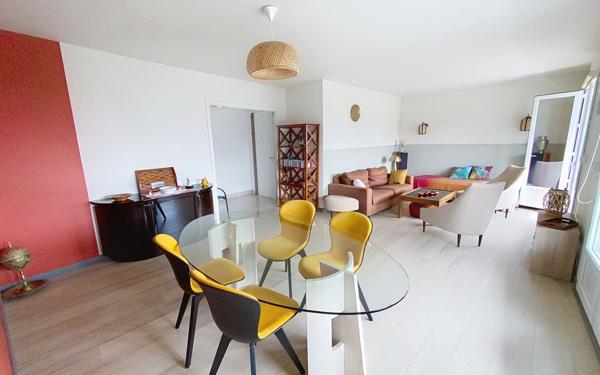 Appartement à vendre    3 pièces • 102,81 m2 Joué-lès-Tours