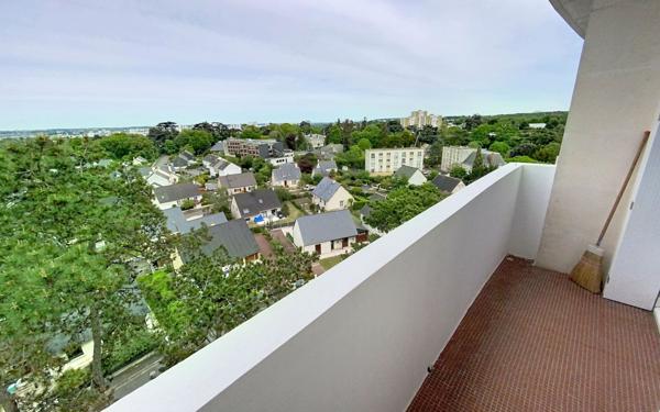 Appartement à vendre    3 pièces • 102,81 m2 Joué-lès-Tours