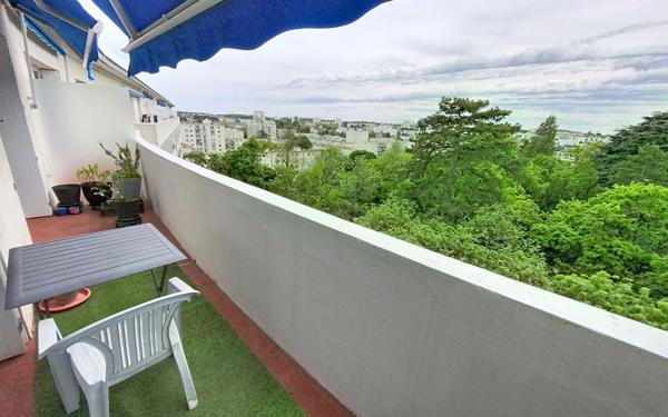 Appartement à vendre    3 pièces • 102,81 m2 Joué-lès-Tours