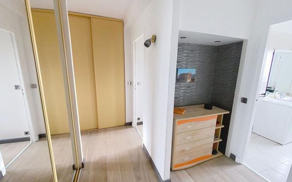Appartement à vendre    3 pièces • 102,81 m2 Joué-lès-Tours