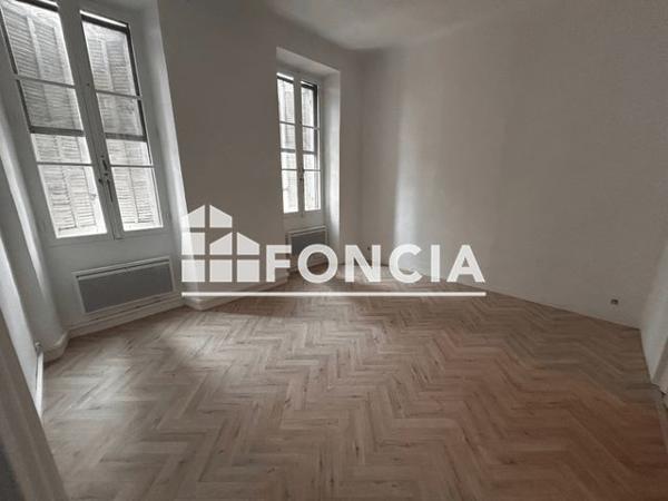 Location Studio 36.4 m² - 26 RUE D'ISLY Marseille 13005