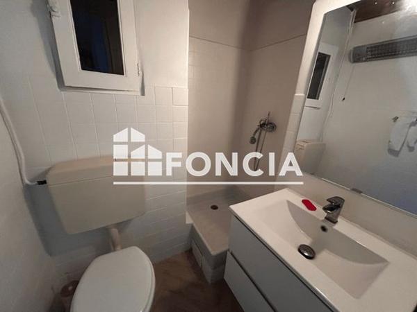 Location Studio 36.4 m² - 26 RUE D'ISLY Marseille 13005