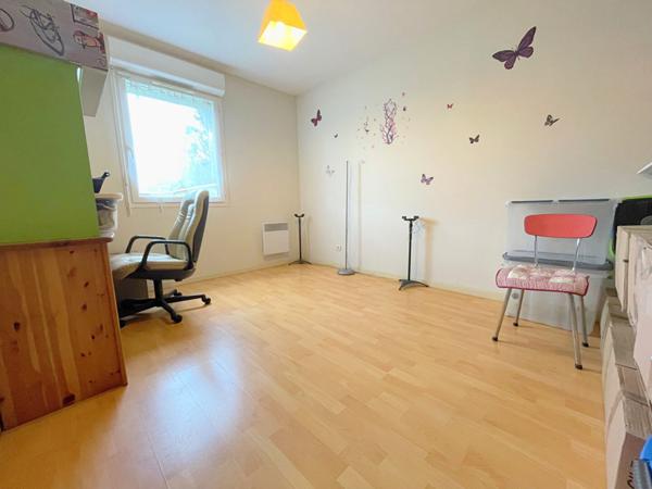 A vendre - Chaumont-En-Vexin Maison de PLAIN-PIED 122 m² avec 4 chambres et jardin clos