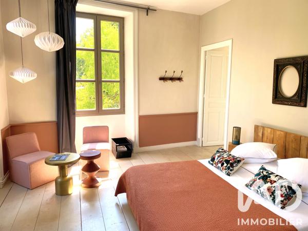 Maison à vendre 10 pièces 591,73 m² Montmeyran