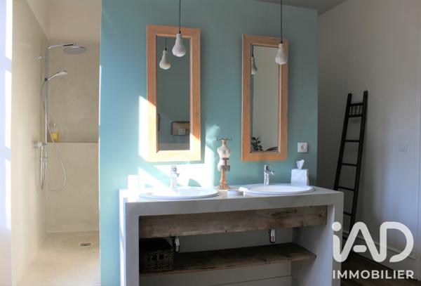 Maison à vendre 10 pièces 591,73 m² Montmeyran