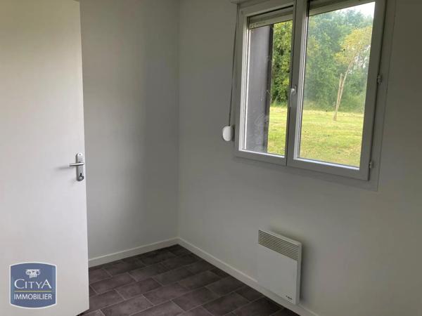 Appartement à louer 2 pièces 51.18m² L'Aigle (61300)