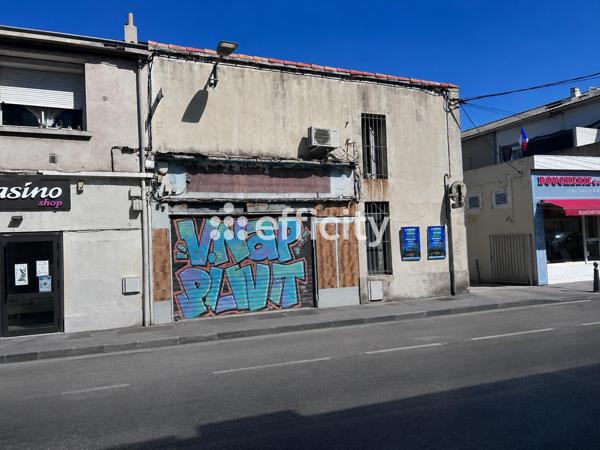Local Commercial
        
        - 92 m² 339 200 € *