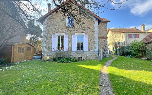 Maison à vendre    5 pièces • 97 m2 Bures-sur-Yvette
