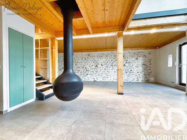 Maison à vendre 7 pièces 225 m² Saint-Genis-Pouilly