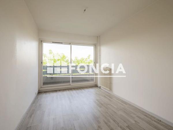 À vendre Appartement 4 pièces 84 m² - Le Péage-de-roussillon 38550