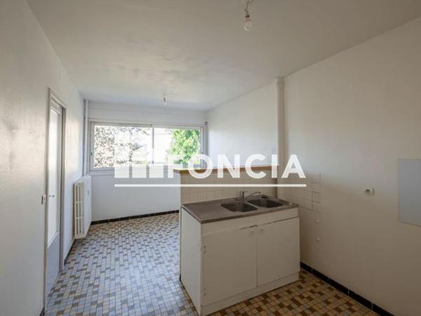 À vendre Appartement 4 pièces 84 m² - Le Péage-de-roussillon 38550