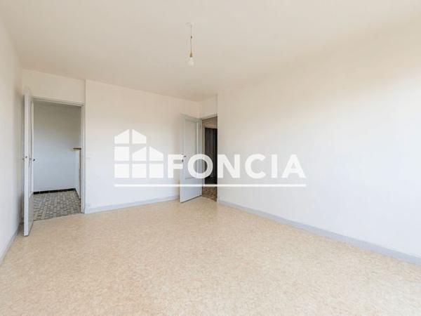 À vendre Appartement 4 pièces 84 m² - Le Péage-de-roussillon 38550