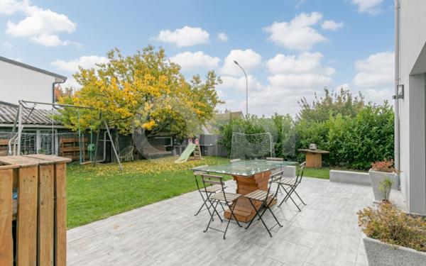 Maison à vendre    5 pièces •  Ormesson-sur-Marne