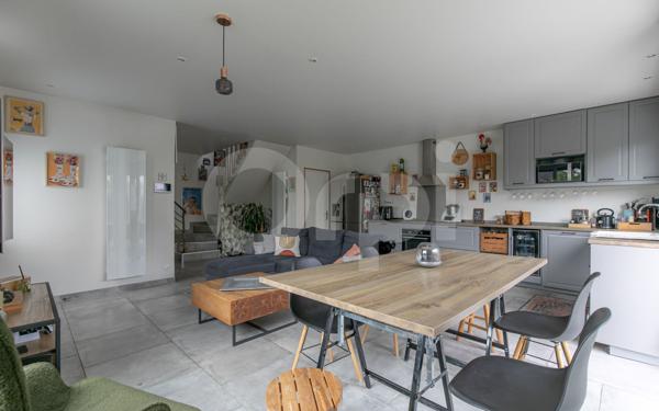 Maison à vendre    5 pièces •  Ormesson-sur-Marne