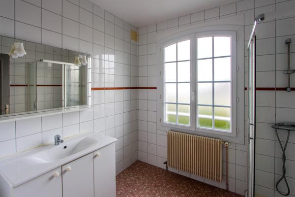 Mayenne (53100) Maison 3-4 chambres avec jardin