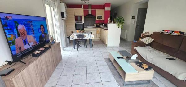 T3 AVEC GARAGE ET EXTERIEUR