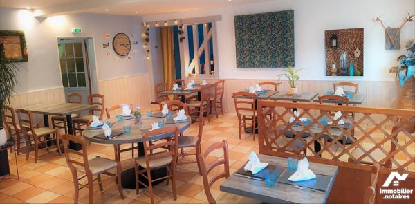 A MARGON, fonds de commerce de restaurant semi-gastronomique
3 salles (40, 20 et 25 couverts).