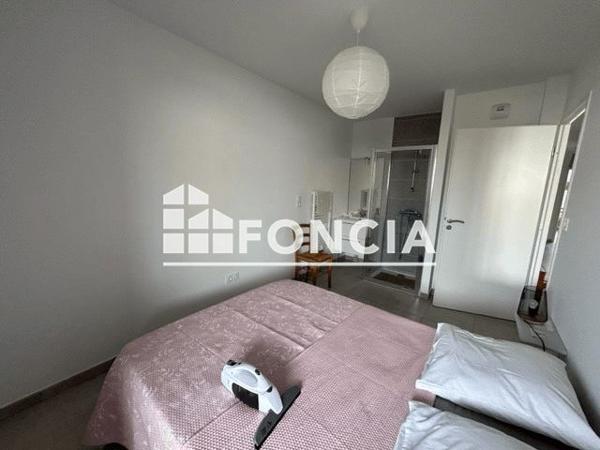 Location Appartement 4 pièces 82.5 m² - AVENUE DE MALAUCENE Rochefort Du Gard 30650