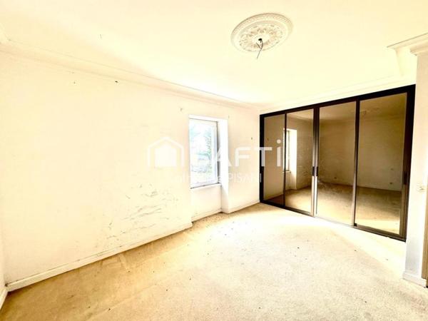 Toulousaine à rénover avec grand terrain constructible