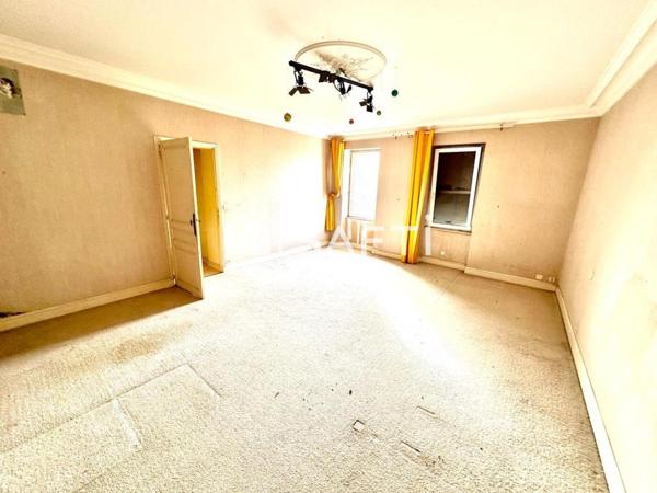 Toulousaine à rénover avec grand terrain constructible