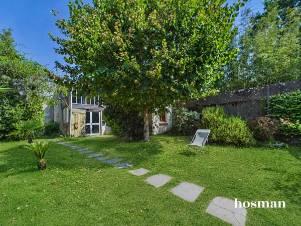 Ravissante maison traversante et lumineuse de 110 m2 habitables (116 m2 au sol) au calme en second rideau avec jardin et 2 dépendances - Quartier La Martellière à Saint-Sebastien-Sur-Loire