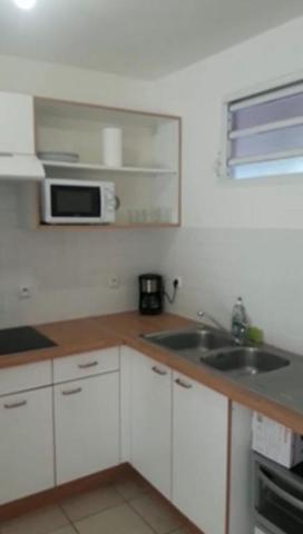 Appartement  2 pièces au LAMENTIN en dernier étage