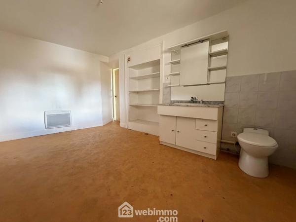 Maison de village 103.4 m² à Dangé-Saint-Romain 86220