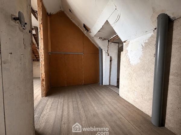 Maison de village 103.4 m² à Dangé-Saint-Romain 86220