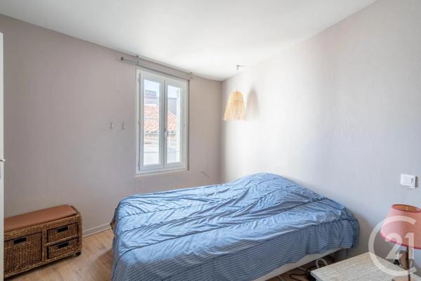Appartement F3 à vendre  4 pièces - 100,18 m 2   ALBI  - 81