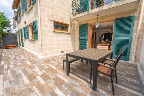 Belle demeure de 195 m² habitables à 10 min du RER A