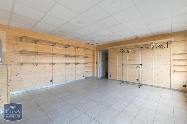 Local commercial à vendre 53.06m²