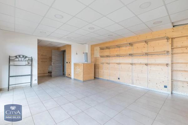 Local commercial à vendre 53.06m²