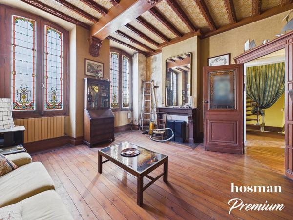 Bordeaux Centre | Immeuble pierre de taille – Vue Place de la Bourse – Local + Triplex + Appartement