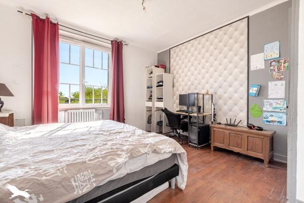 Maison à vendre |  Saint-Léonard-de-Noblat |  6 pièces | 175 m²