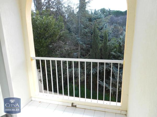 Appartement à louer 2 pièces 45m² Nîmes (30000)