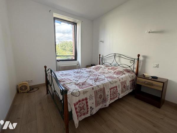 2236 - SAINT MARTIN DES CHAMPS - MAISON ENTIEREMENT RENOVEE - 3 CHAMBRES - JARDIN DE 520M²