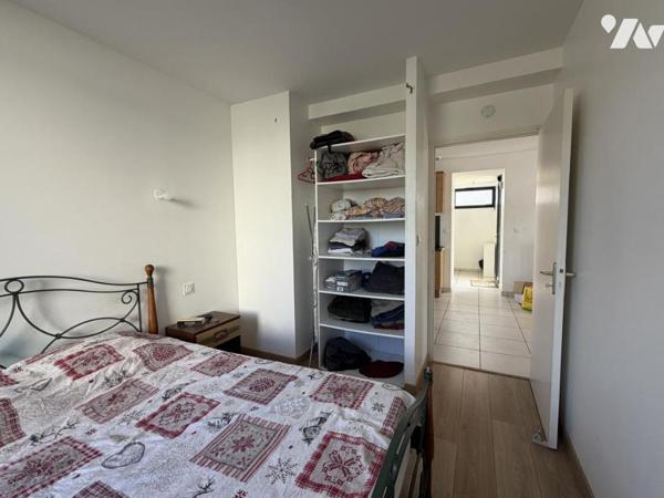 2236 - SAINT MARTIN DES CHAMPS - MAISON ENTIEREMENT RENOVEE - 3 CHAMBRES - JARDIN DE 520M²