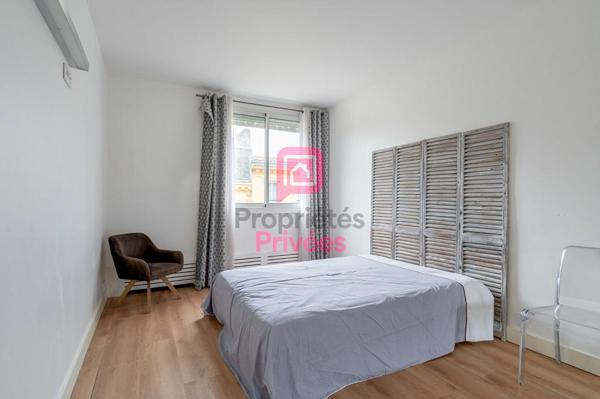 BORDEAUX HYPER-CENTRE ? PEY BERLAND Appartement 4 pièce(s) 101 m2