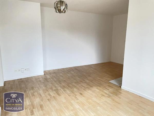 Appartement à louer 2 pièces 41.25m² La Madeleine (59110)
