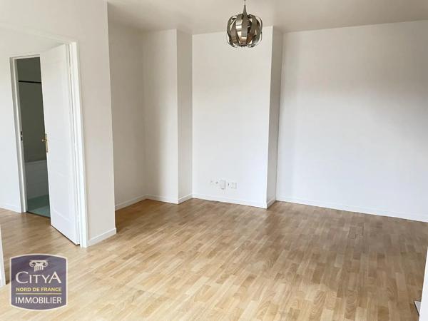 Appartement à louer 2 pièces 41.25m² La Madeleine (59110)