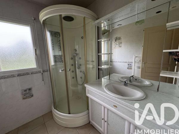 Maison à vendre 6 pièces 96 m² Audierne