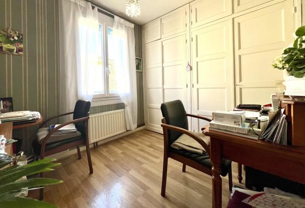 Maison familiale avec sous-sol aménagé – Calme, confort et vrai potentiel